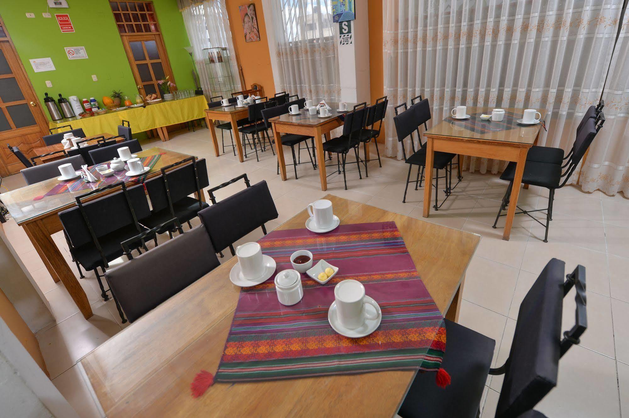 Hostal Atlantis Cuzco Exterior foto